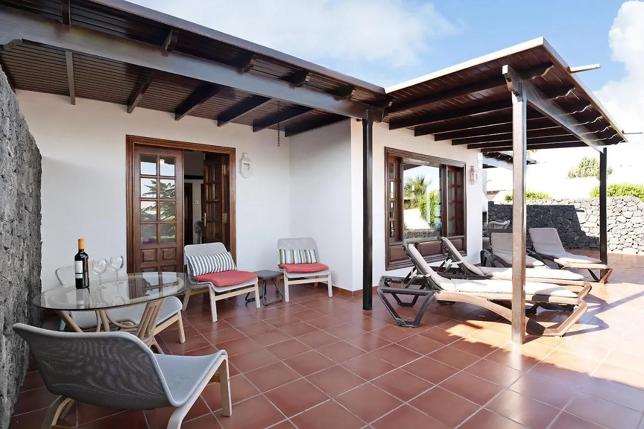 Villa Las Palmeras Playa Blanca